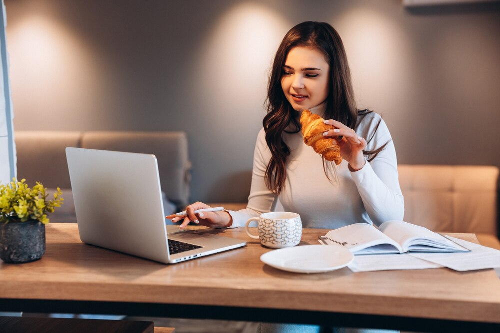 earn through freelance