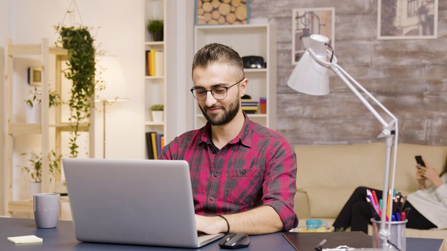 Top 15 Freelancing Platforms in 2025 to Make Money From