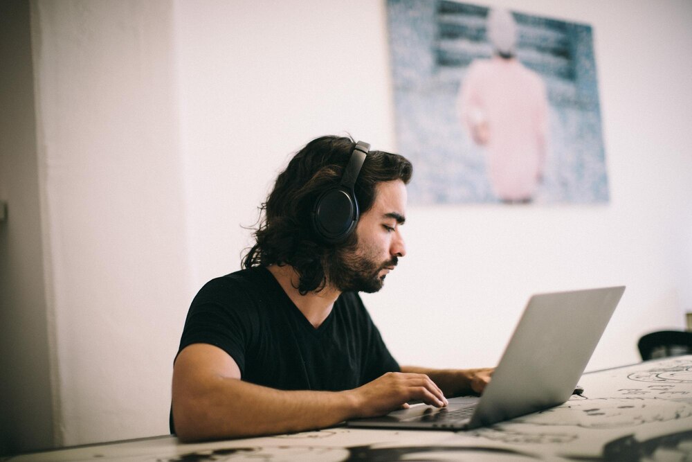 Top 15 Freelancing Platforms in 2025 to Make Money From
